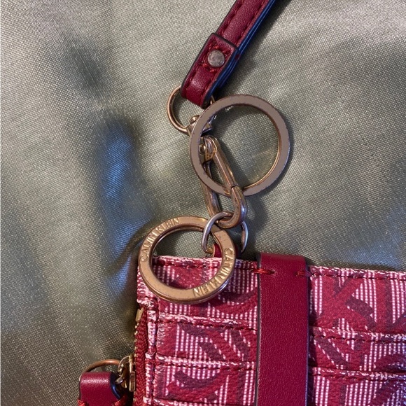 Calvin Klein Wristlet Keychain Wallet - Picture 4 of 6